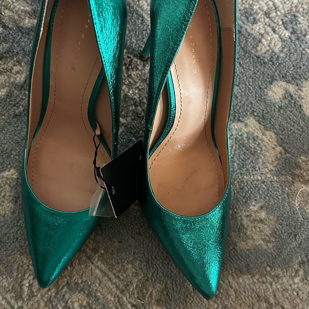 NWT ZARA Tourquoise PUMP Heel  EU38 US 7.5 Gorgeous!